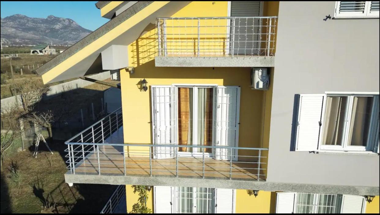 Hotel Villa Linda Shkodër Buitenkant foto